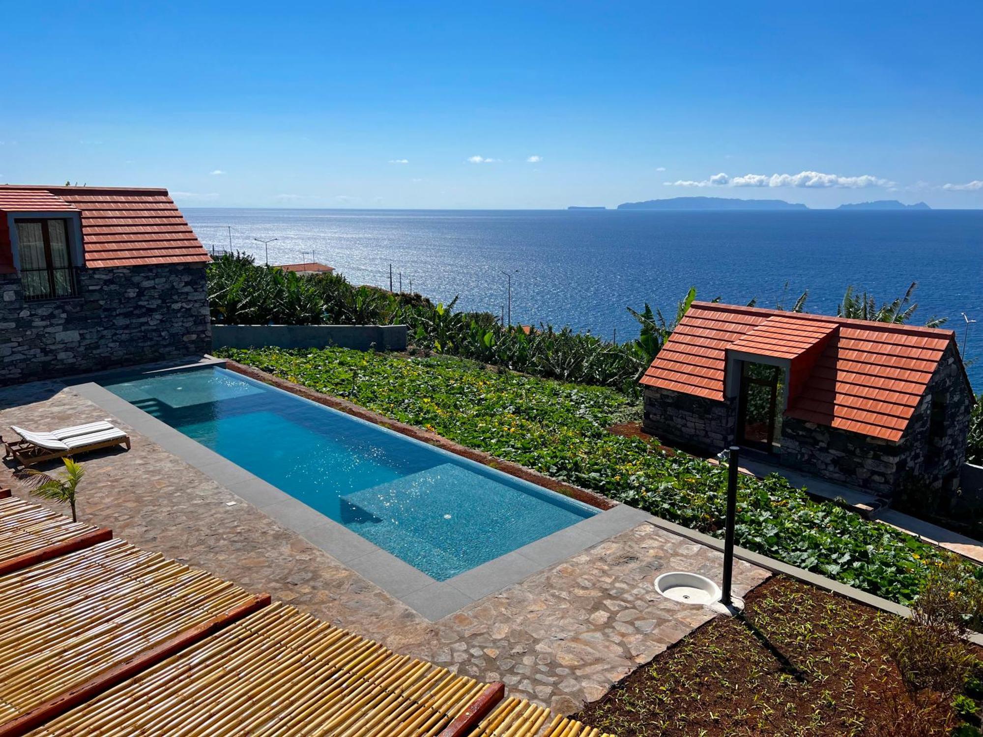 Casas Do Laranjo- Cottages & Infinity Pool Gaula Bagian luar foto